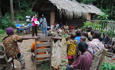 The image shows the researcher and the Congolese participants.
