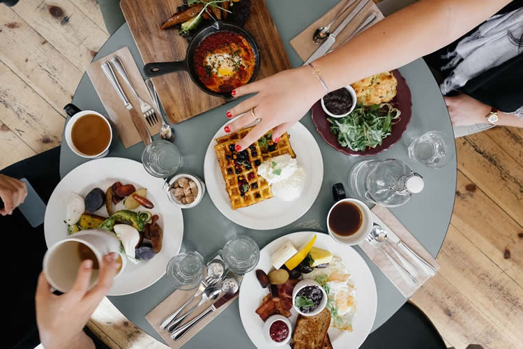 a family eating breakfast