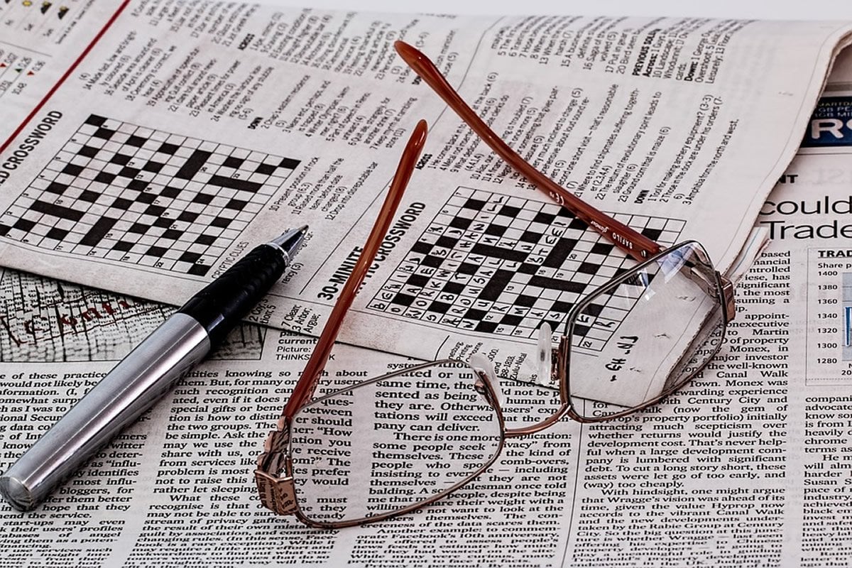 Regular crosswords and number puzzles linked to sharper brain in later