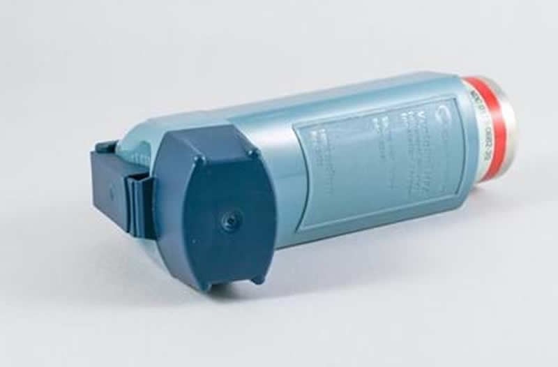 This shows an inhaler