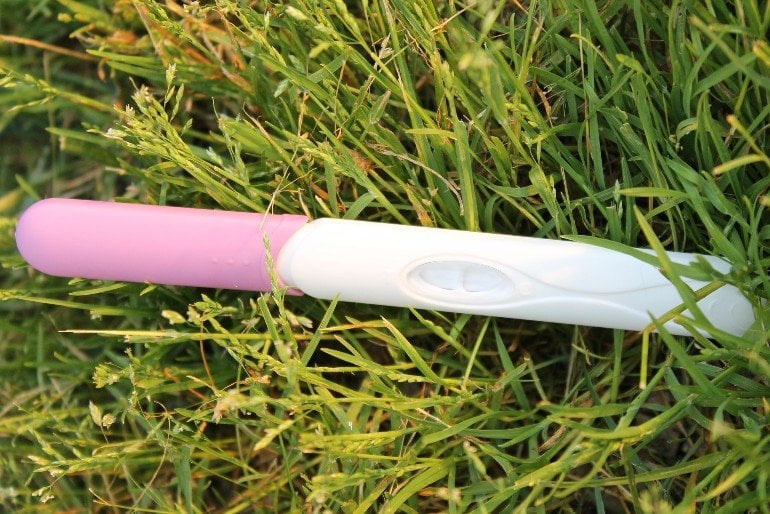 This shows a pregnancy test