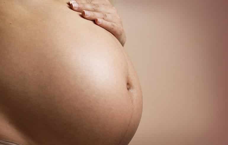 Complex Human Childbirth and Cognitive Abilities a Result of Walking  Upright - Neuroscience News