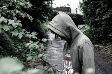 This shows a depressed teen