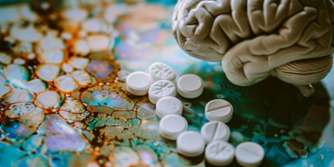 This shows pills and a brain.