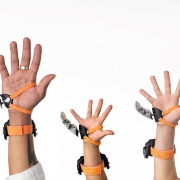 This shows people wearing the thumb.