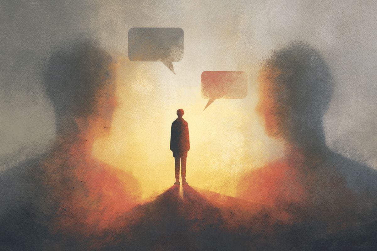 This shows the outline of people and speech bubbles.