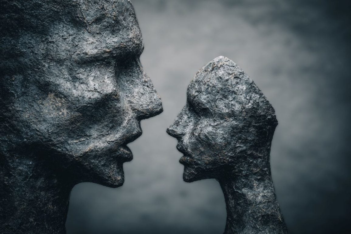 How Others’ Opinions Sculpt Your Physical Pain