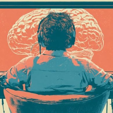 This shows a person looking at a brain on a computer monitor.